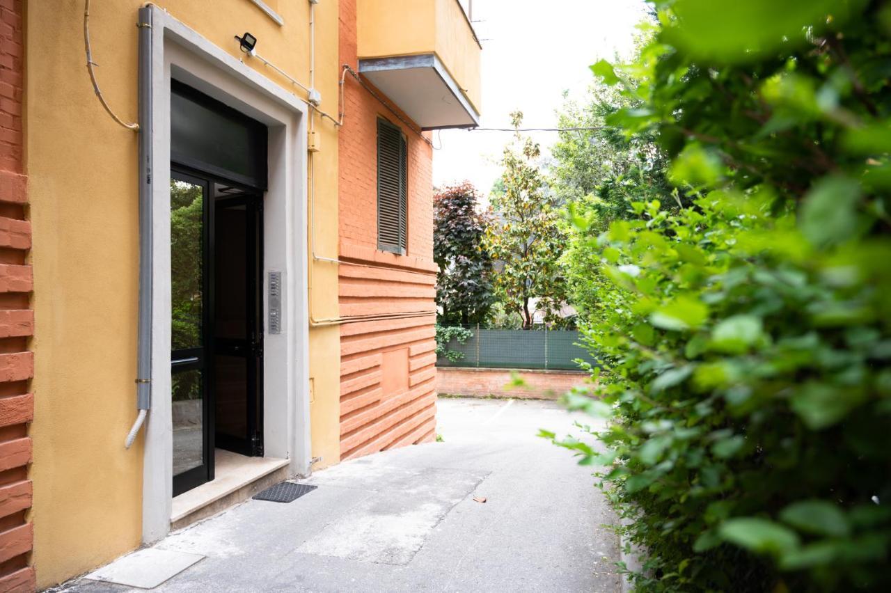 Bed and Breakfast Casa Mazzini Болонья Экстерьер фото