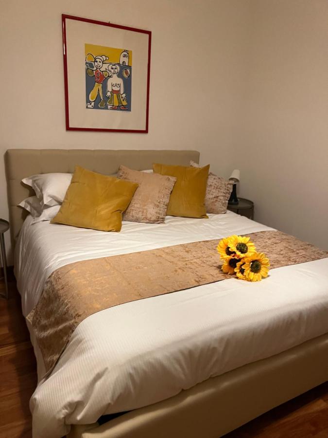 Bed and Breakfast Casa Mazzini Болонья Экстерьер фото